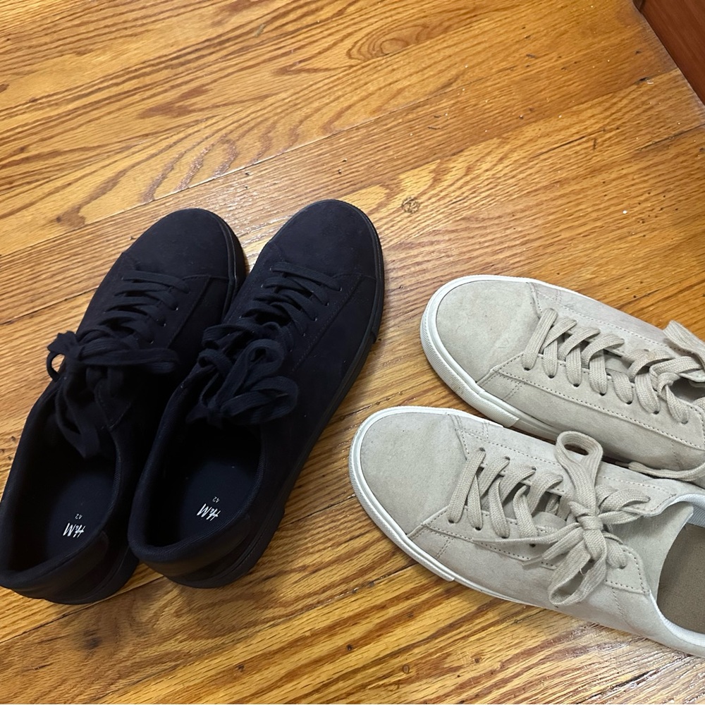 Men's Black and Tan Sneakers